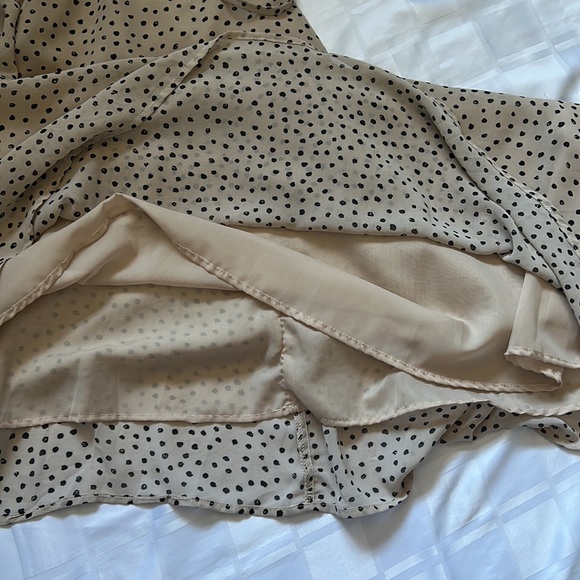 Roolee Tan Polka Dot Feminine A-line Flutter Sleeve Maxi Dress - Picture 11 of 14